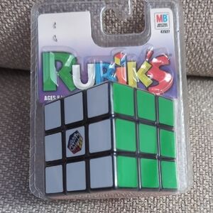 Hasbro Blue and Yellow Puzzle Cube *New*